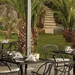 Lifestyle Collection Hotel By Out Of The Blue Capsis Elite